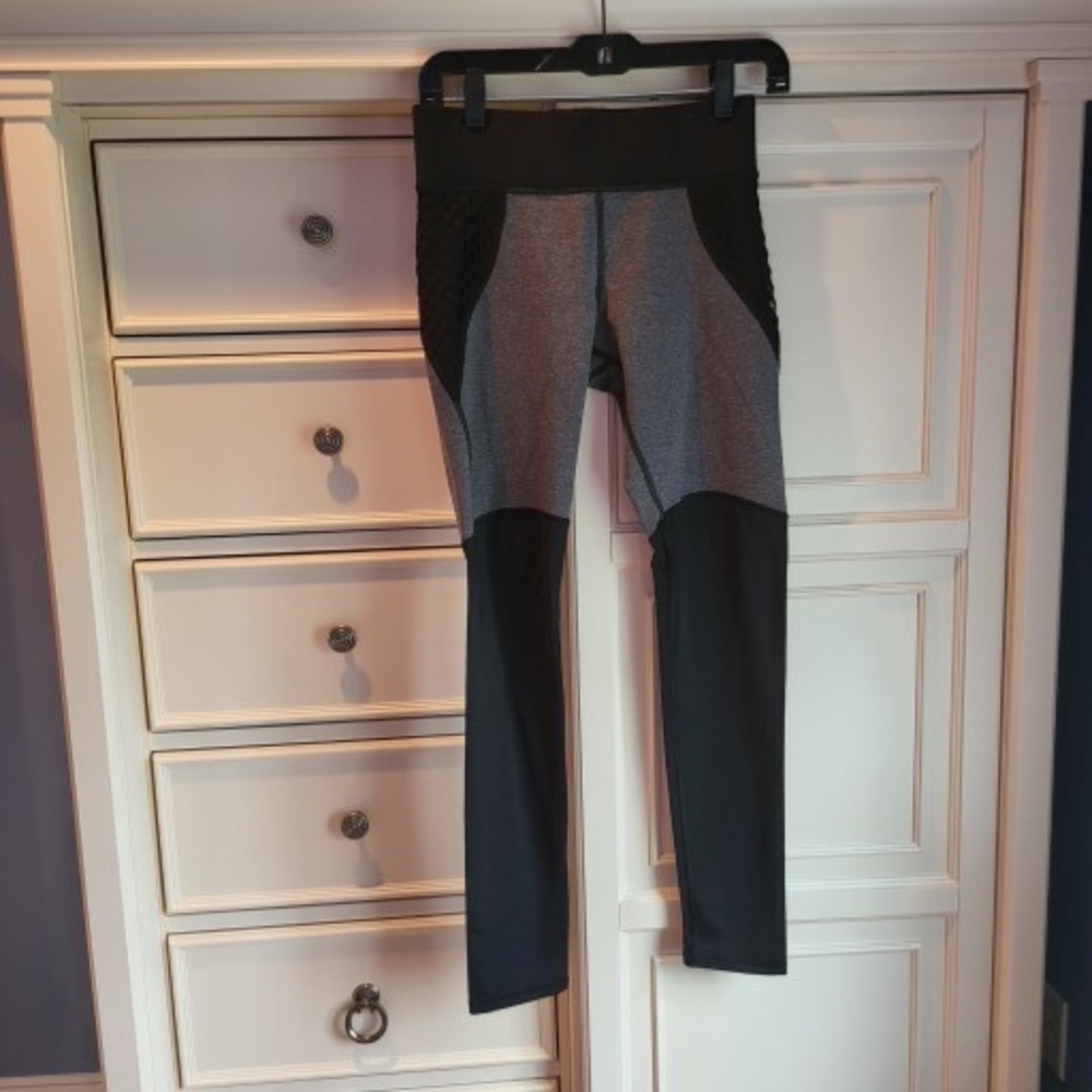 Michi Leggings Size M